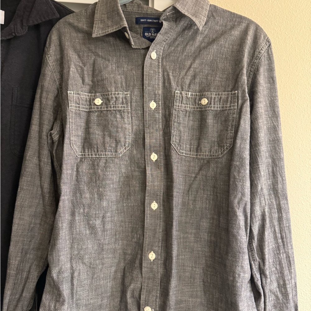 Old Navy Gray Button-Up Shirt bundle. Size Medium - Picture 3 of 12